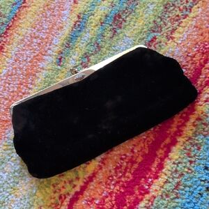 🎵Vintage Garay Velvet Evening Clutch🎵